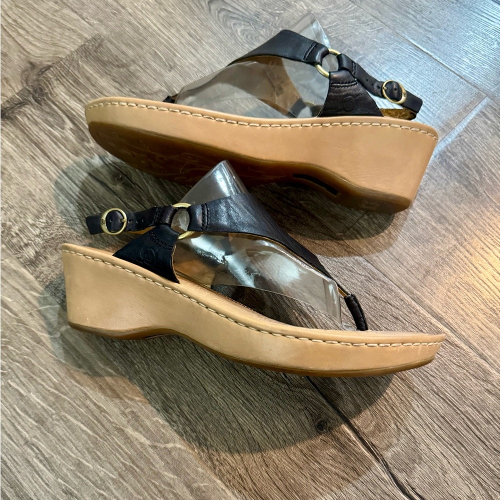 Born Black/Tan Leather Thong Wedge Women's Sandals Size 9 / 40.5 - Picture 3 of 14